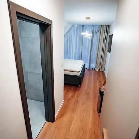 Jamy House Apartment *