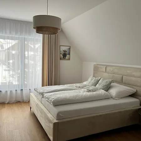 아파트 Jamy House